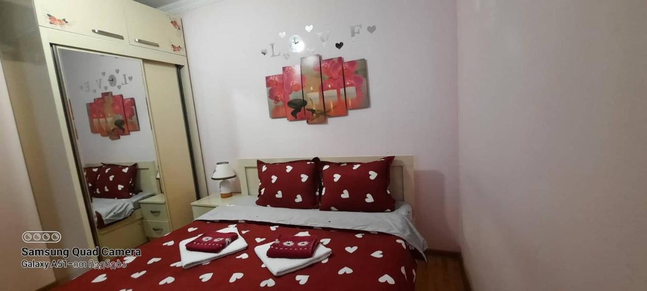 Apart-Otel Nino Borjomi Luaran gambar